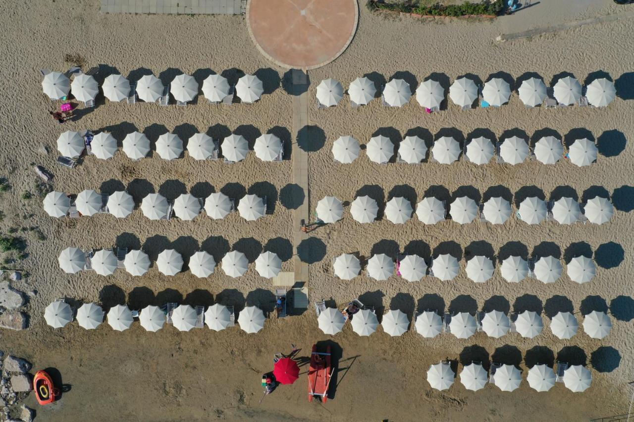 Hotel Strand Marina Di Montenero Extérieur photo